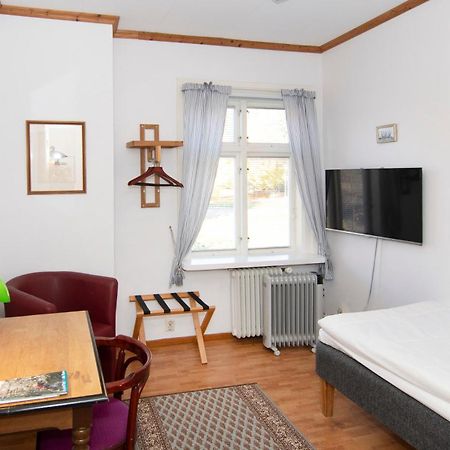 Hotell Krey Карлскуга Экстерьер фото