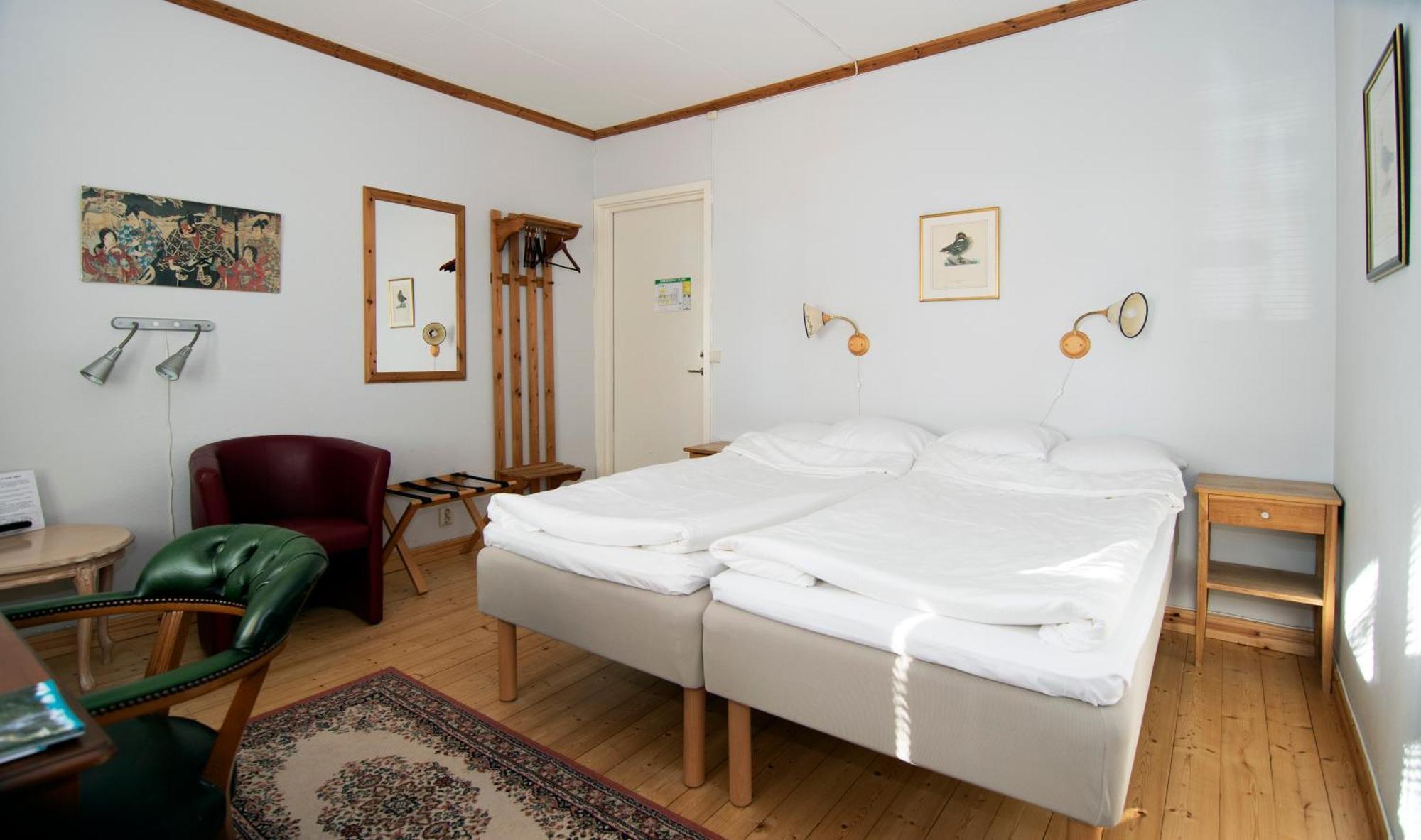 Hotell Krey Карлскуга Экстерьер фото
